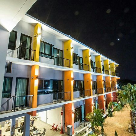 Sor Kor Sor Resort Sattahip Ngoại thất bức ảnh