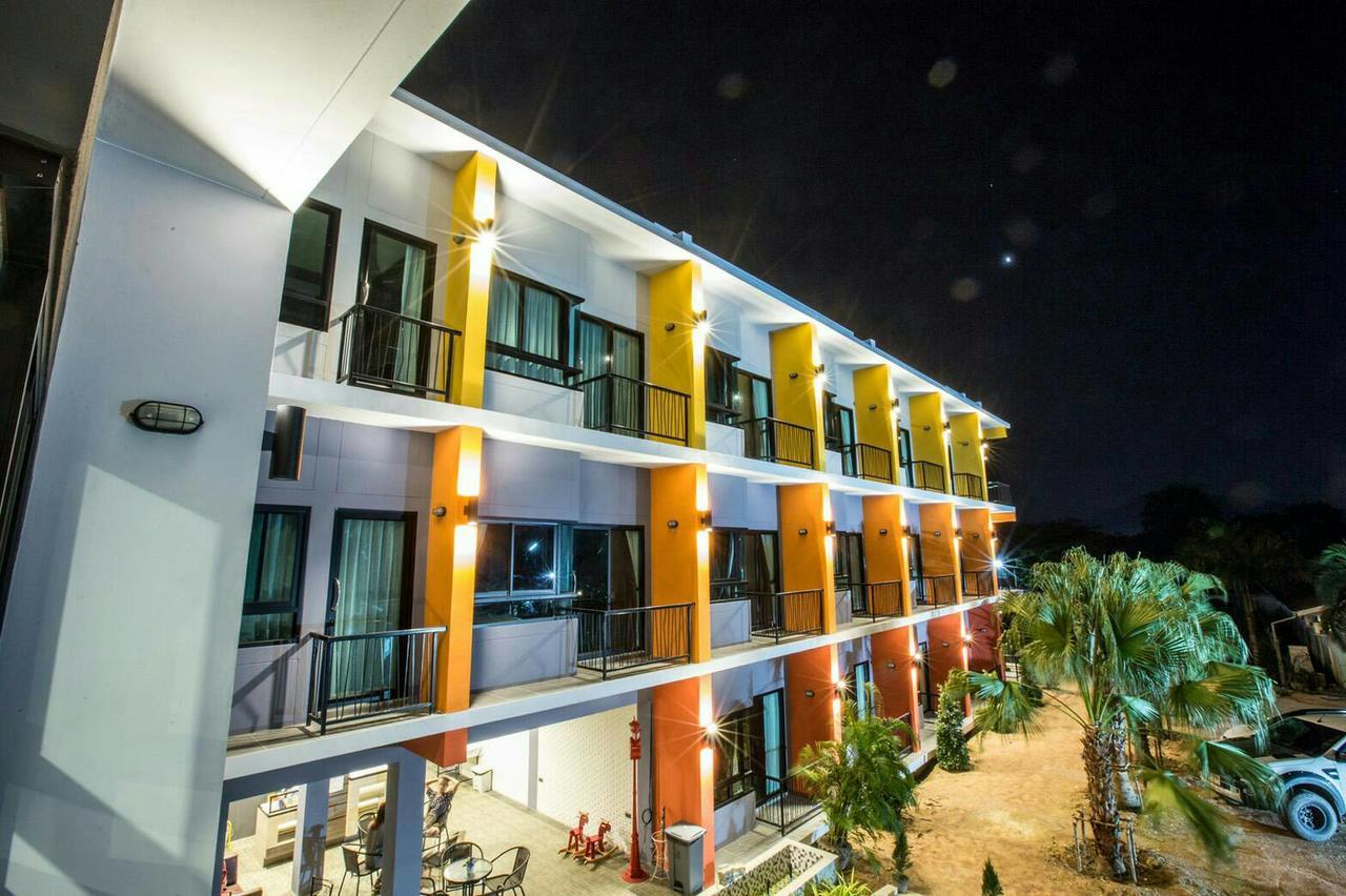 Sor Kor Sor Resort Sattahip Ngoại thất bức ảnh
