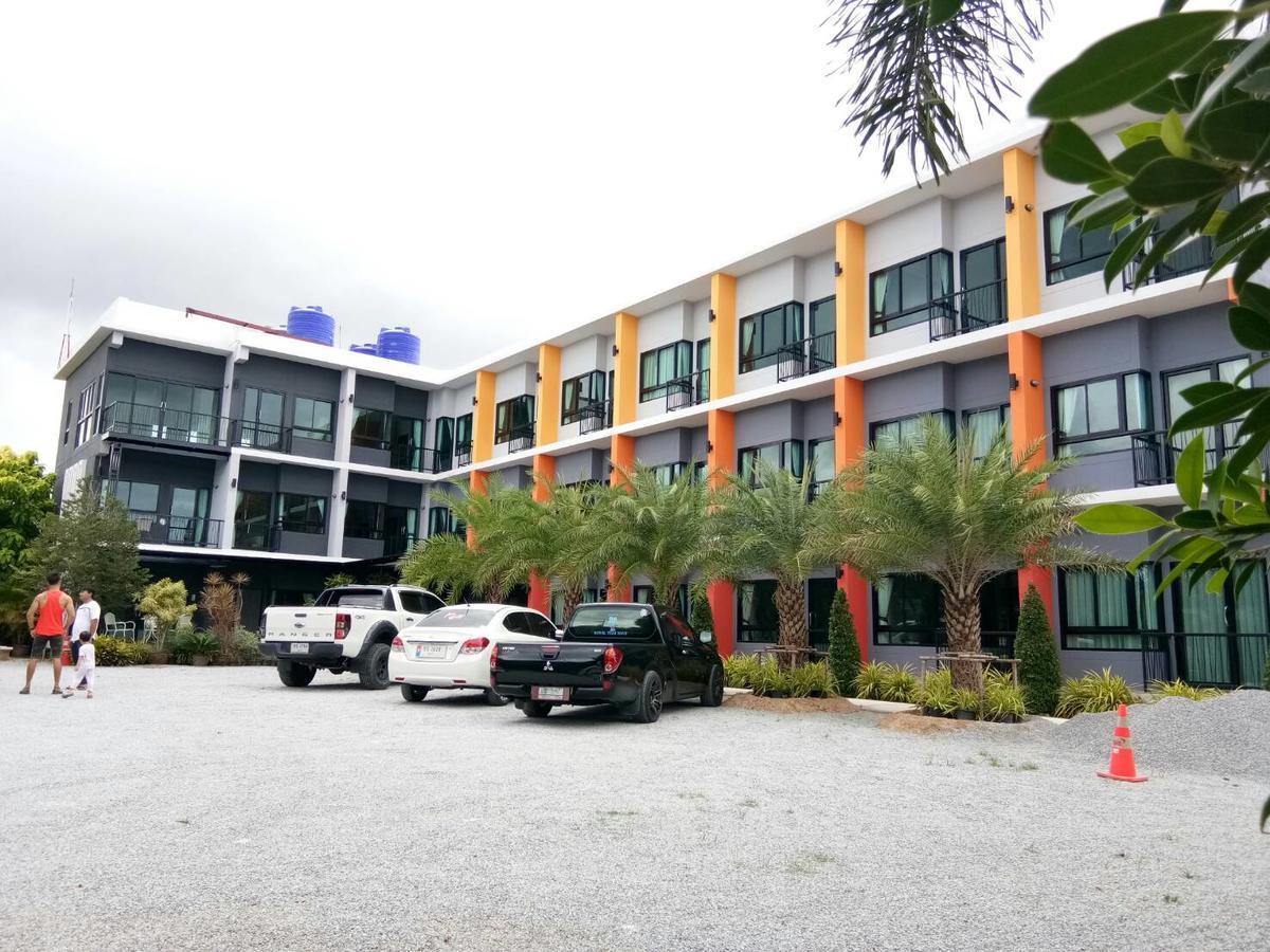 Sor Kor Sor Resort Sattahip Ngoại thất bức ảnh
